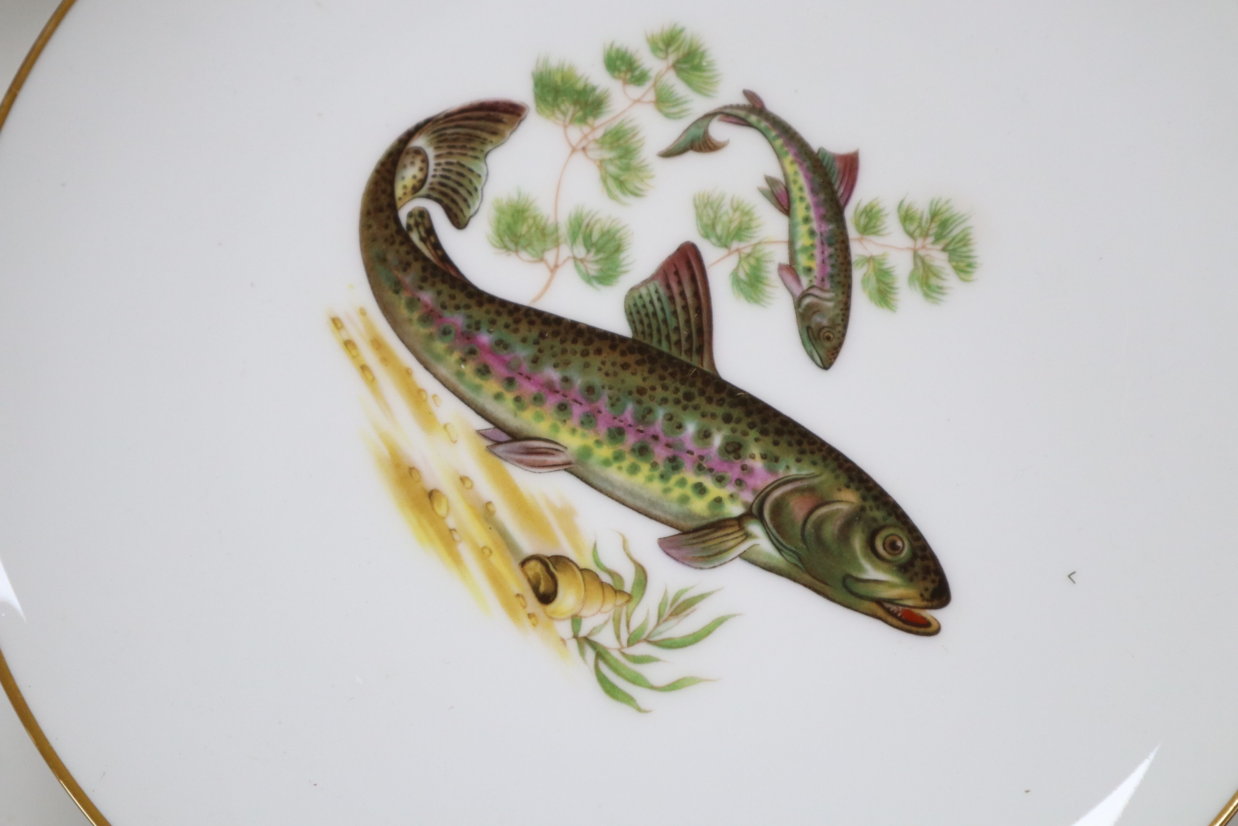 A Josef Kuba painted porcelain Fish part service (sauceboat a.f.)